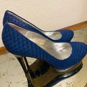 Calvin Klein snake, print heels